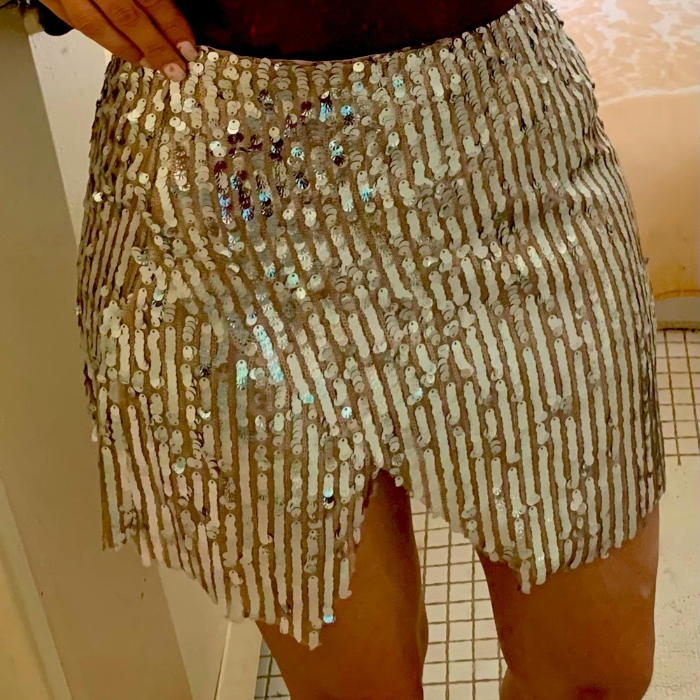 Mini skirt… party skirt . Free people , Size 4